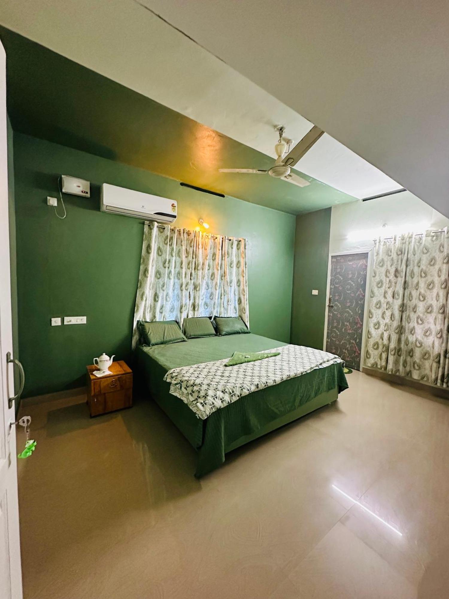 Tranquil Bay Apartment Varkala Bagian luar foto